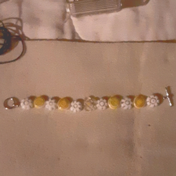 Handmade Kids sunflower beaded bracelet